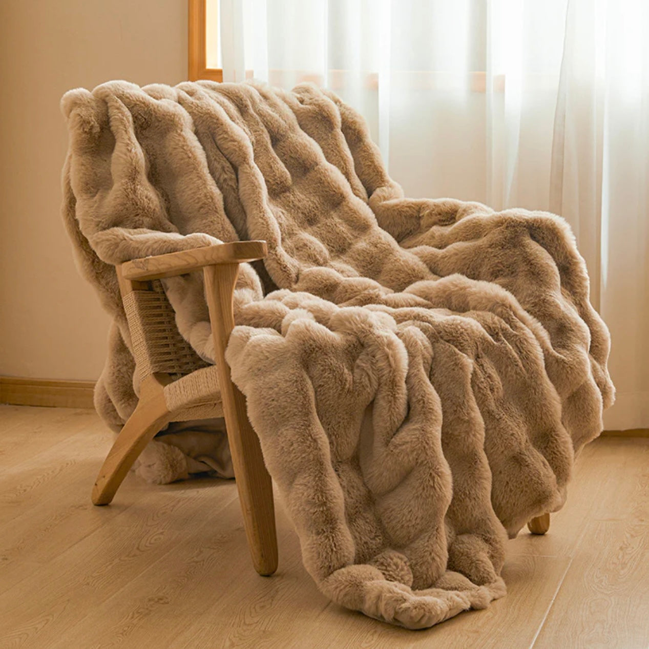 Luxe Fluffy Deken - Emmey | Luxe Woondeken