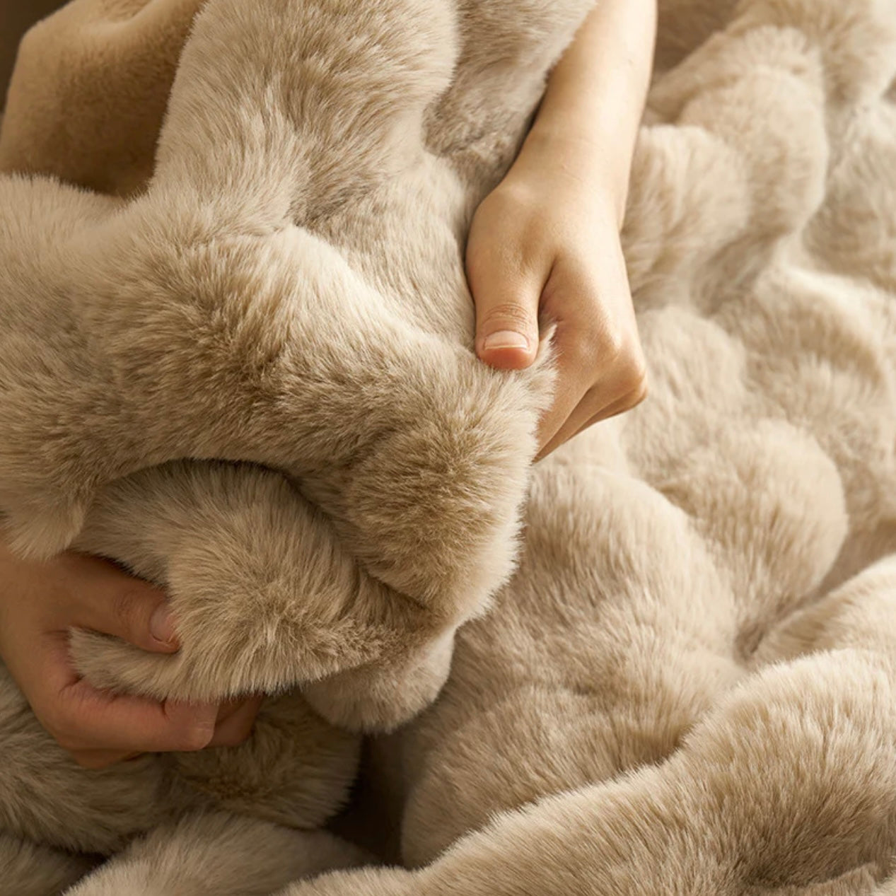 Luxe Fluffy Deken - Emmey | Luxe Woondeken
