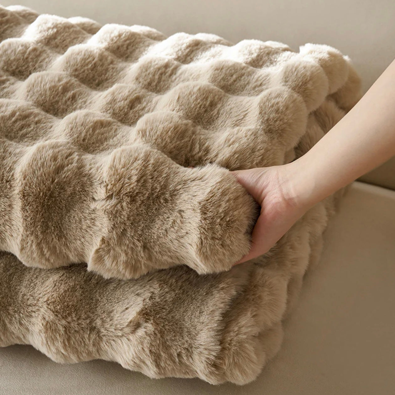 Luxe Fluffy Deken - Emmey | Luxe Woondeken