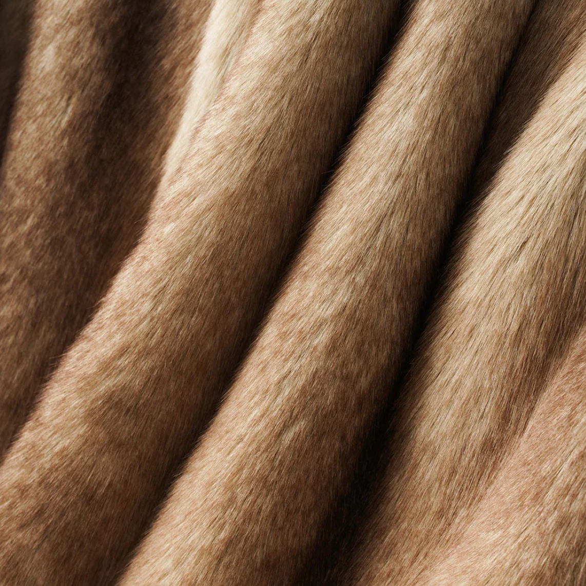 Faux Fur Deken - Luxe Woondeken